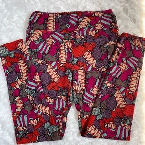 LuLaRoe leggings o/s One Size 2-10 Candy red pink